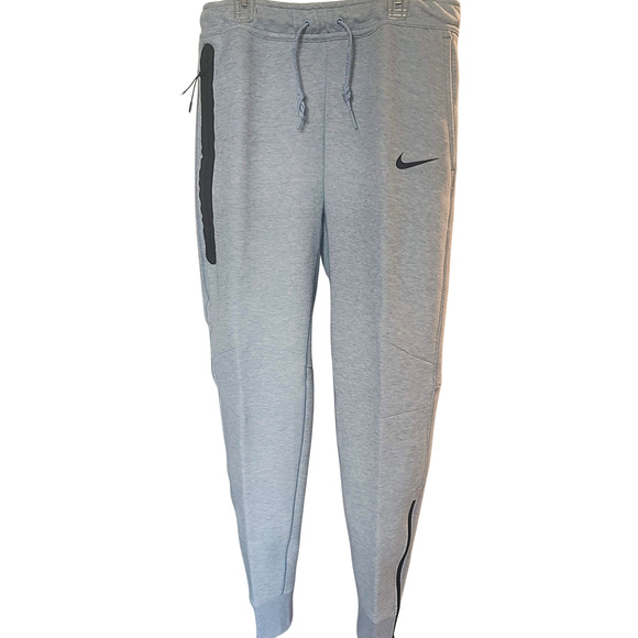 Nike Men's Tech Fleece Joggers Gray Size M - NWT - Picture 1 of 4